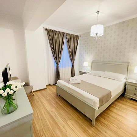 Royal Moonlight Apartment Mamaia Exteriér fotografie