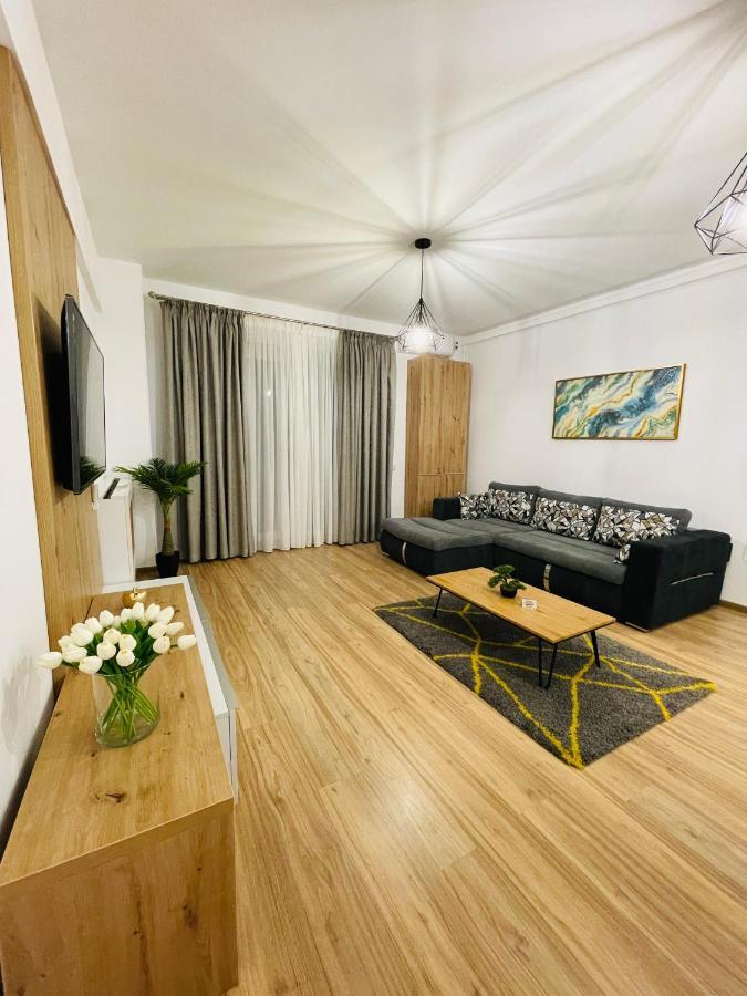 Royal Moonlight Apartment Mamaia Exteriér fotografie
